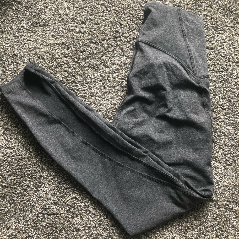 SOLD!! Lululemonn train times